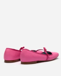 Frances Valentine Jude Mary Jane Flat><noscript><img width=