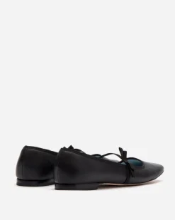 Frances Valentine Jude Mary Jane Flat><noscript><img width=