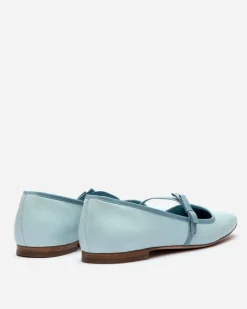 Frances Valentine Jude Mary Jane Flat><noscript><img width=