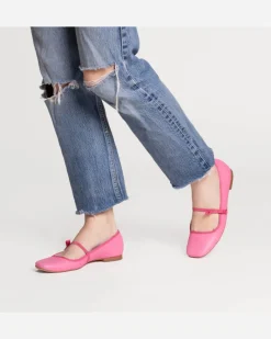 Frances Valentine Jude Mary Jane Flat><noscript><img width=